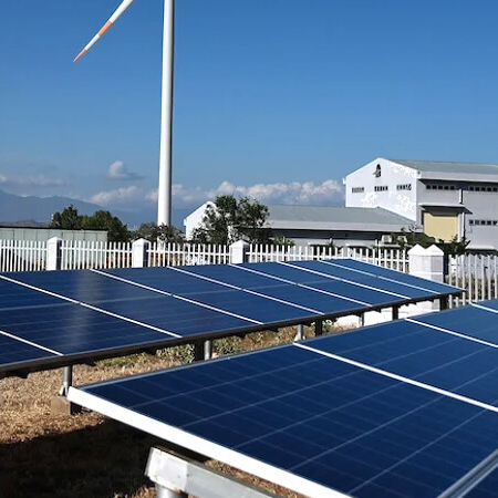 نظام الطاقة الشمسية الهجين التجاري 15kW في الصين